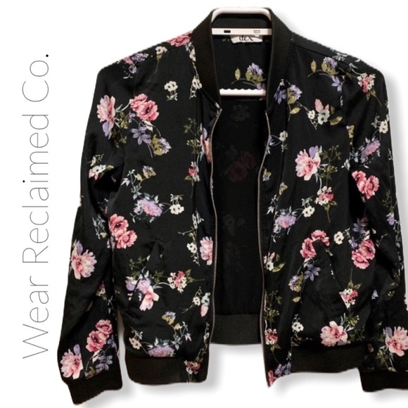 Dex Other - Girls DEX Black Floral Zippered Bomber Jacket